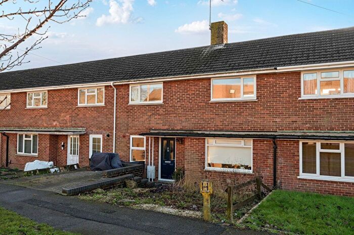 2 Bedroom Terraced House For Sale In Taplings Road, Winchester, SO22
