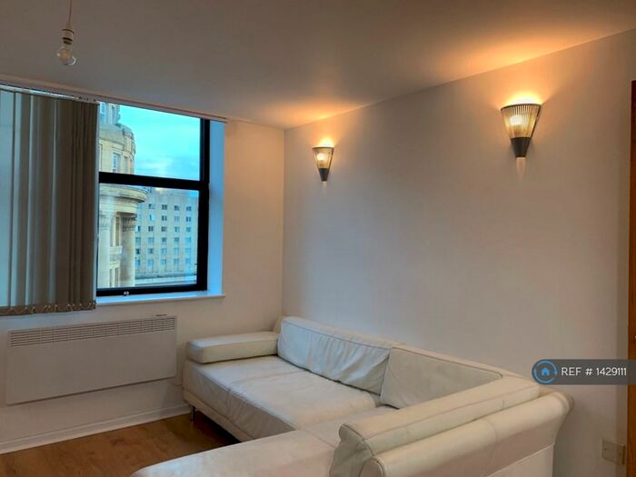 1 Bedroom Flat To Rent In Broadway, Broadway, Bradford, BD1