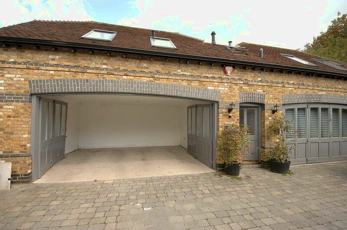 2 Bedroom Maisonette To Rent In The Coach House, Addlestone, KT15