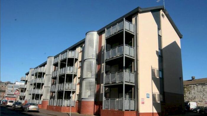 2 Bedroom Flat To Rent In Trades Lane, Dundee, DD1