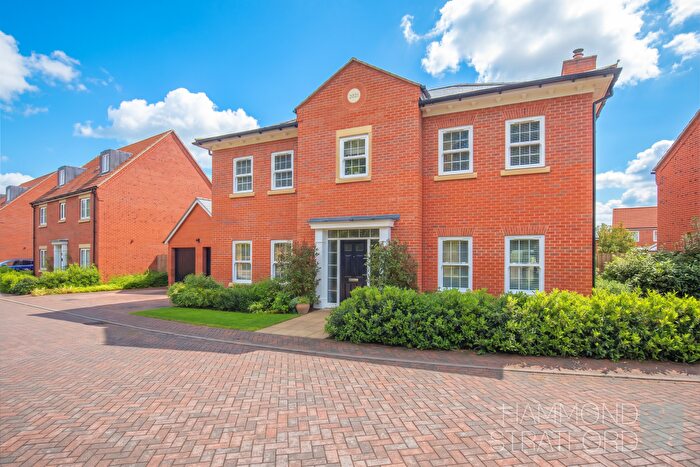 4 Bedroom Detached House For Sale In Smallcroft Crescent, Wymondham, NR18