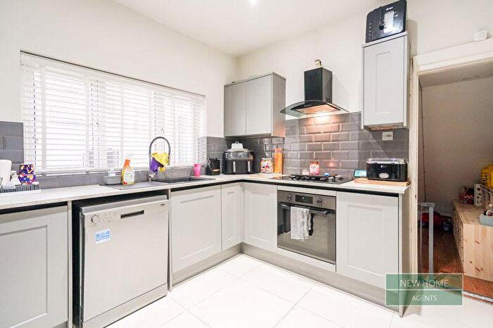 3 Bedroom Terraced House For Sale In Van Road, Caerphilly, CF83
