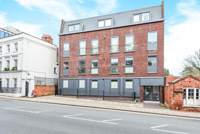 Apartment To Rent In Sheet Street, Windsor, SL4