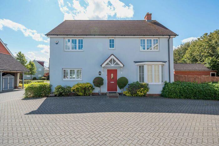 4 Bedroom Detached House To Rent In Saffron Way, Little Canfield, Dunmow, Essex, CM6