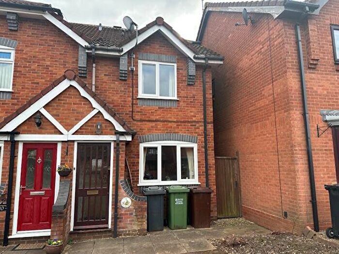 2 Bedroom House To Rent In Longboat Lane, Stourport-On-Severn, DY13