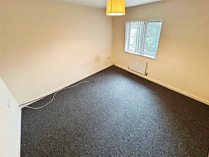 4 Bedroom Terraced House To Rent In Carroll Crescent, Stoke Heath, Coventry, CV2