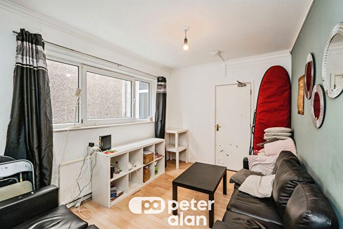 5 Bedroom Terraced House For Sale In Rhyddings Park Road, Brynmill, Swansea, SA2