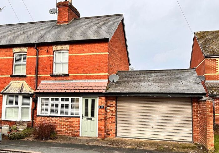 3 Bedroom End Of Terrace House For Sale In Park Road, Henley-On-Thames, RG9