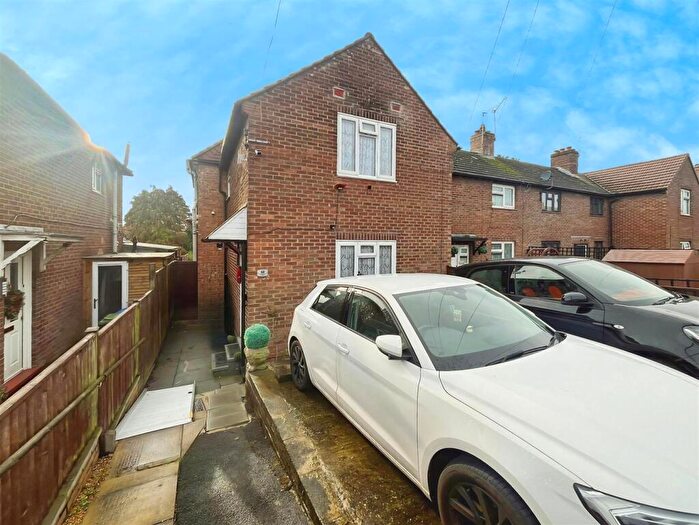 3 Bedroom End Of Terrace House For Sale In Gloucester Road, Aldershot, GU11