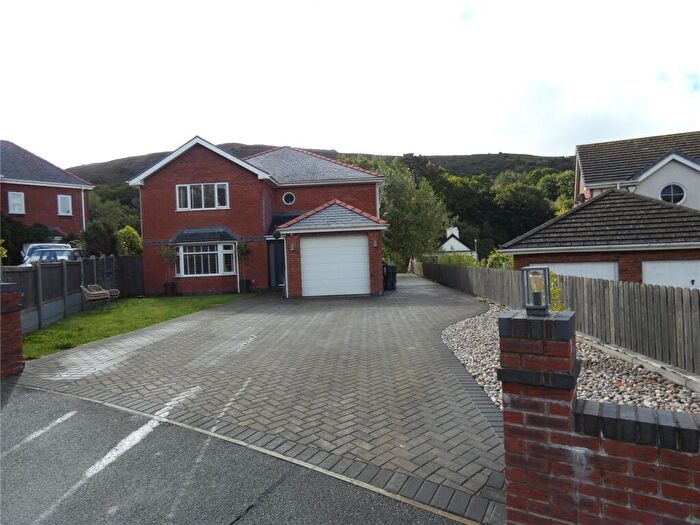 4 Bedroom Detached House For Sale In Cae America, Llanfairfechan, Conwy, LL33