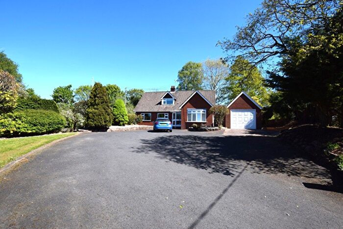 3 Bedroom Detached House To Rent In Oakfield, Newcastle Road, Market Drayton, Shropshire, TF9