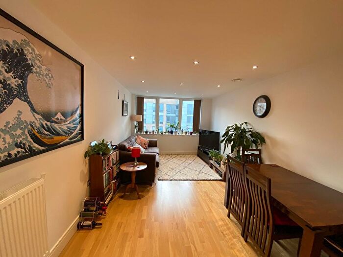 1 Bedroom Flat To Rent In Jubilee Court, Victoria Parade, London, SE10