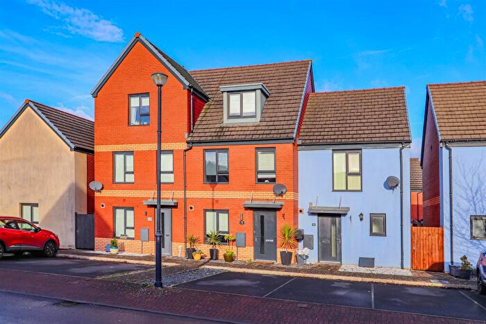 3 Bedroom Terraced House For Sale In Portland Drive, Barry, CF62
