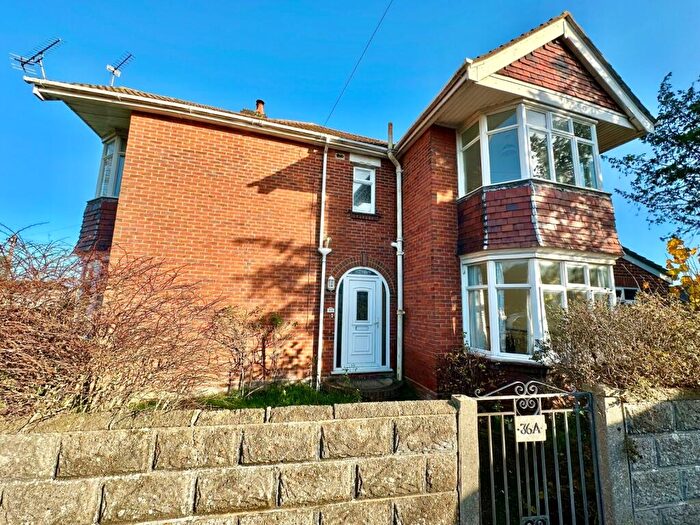 3 Bedroom Semi-Detached House To Rent In Whitworth Road, Hampshire, SO18