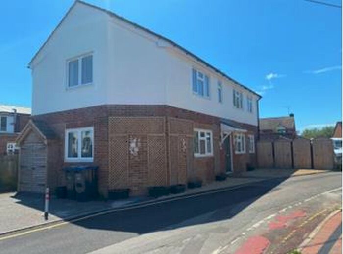 1 Bedroom Property To Rent In Flower Lane, Amesbury, Salisbury, SP4