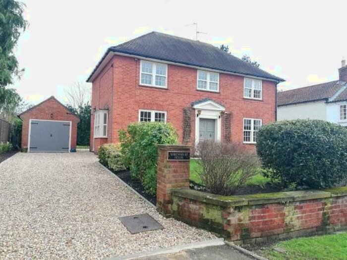 3 Bedroom Detached House To Rent In Castle View Road, Easthorpe, Nottingham, NG13