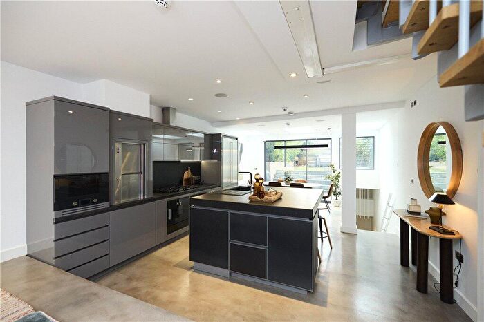5 Bedroom House To Rent In Hamilton Gardens, St John's Wood, NW8