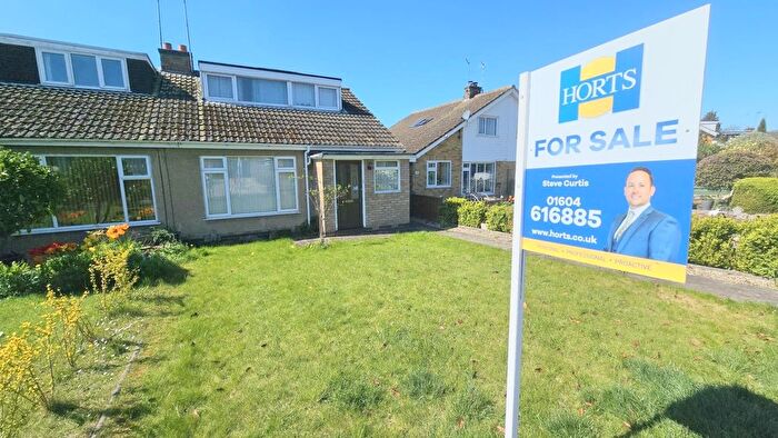 2 Bedroom Semi Detached Bungalow For Sale In St. Marys Way, Roade, Northampton, NN7