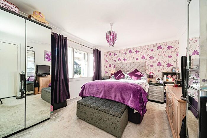 2 Bedroom Terraced House For Sale In Annan Drive, Rutherglen, Glasgow, G73