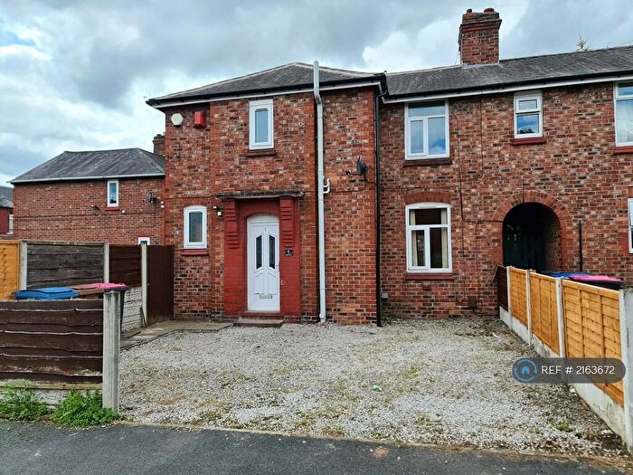 3 Bedroom End Of Terrace House To Rent In May Street, Eccles, Manchester, M30