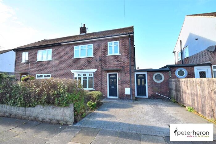 3 Bedroom Semi Detached House To Rent In Hillside Drive, Whitburn, Sunderland, SR6