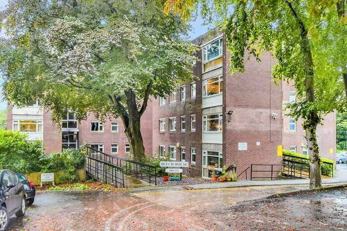 2 Bedroom Apartment To Rent In The Beeches, Manchester, Greater Manchester, M20