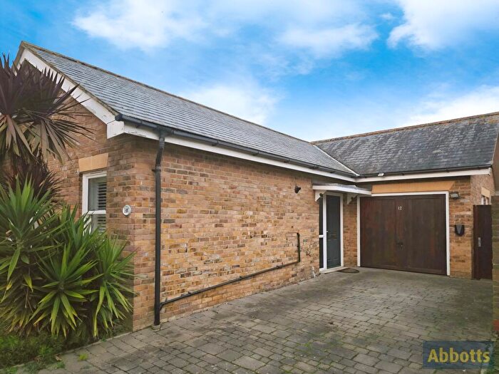 2 Bedroom Detached Bungalow To Rent In Brigadier Way, Shoeburyness, SS3