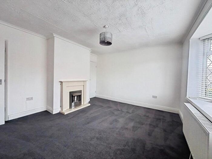 2 Bedroom Flat For Sale In Glasgow Road, Jarrow, NE32