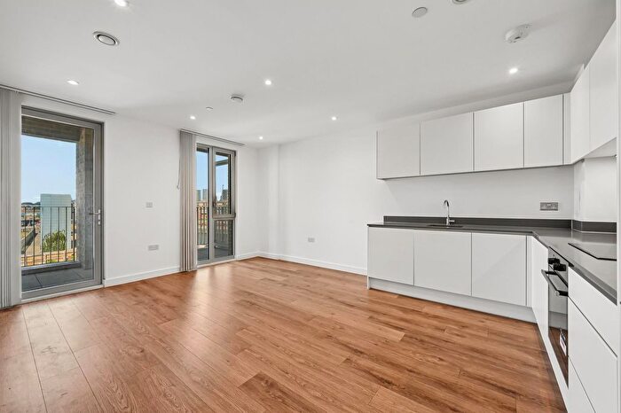 2 Bedroom Flat For Sale In Copeland Court, Knights Road, E16