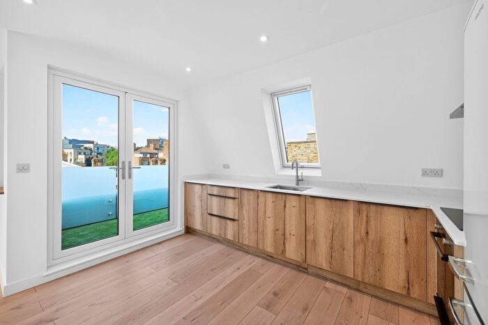 1 Bedroom Flat To Rent In Griggs Place, London, SE1