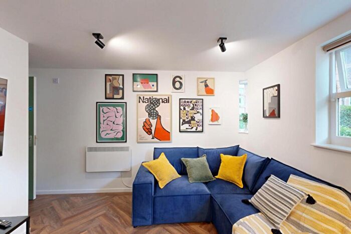 4 Bedroom Flat To Rent In Leazes Parade, Newcastle Upon Tyne, NE2