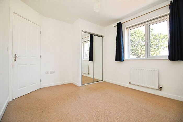 2 Bedroom Detached House For Sale In Masters Crescent, Basildon, Essex, SS15