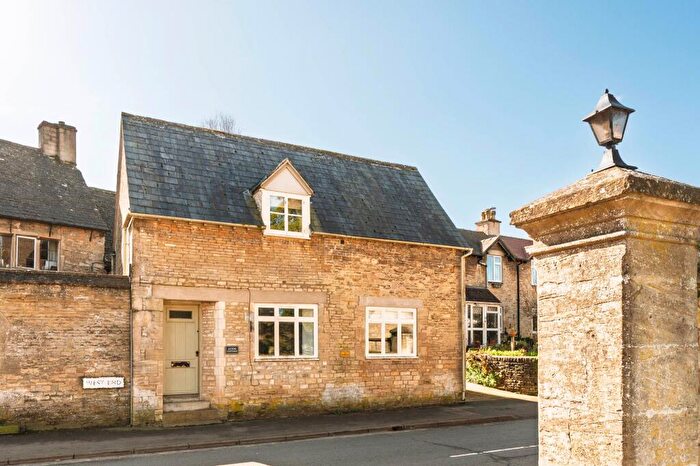 2 Bedroom Detached House For Sale In West End, Northleach, GL54