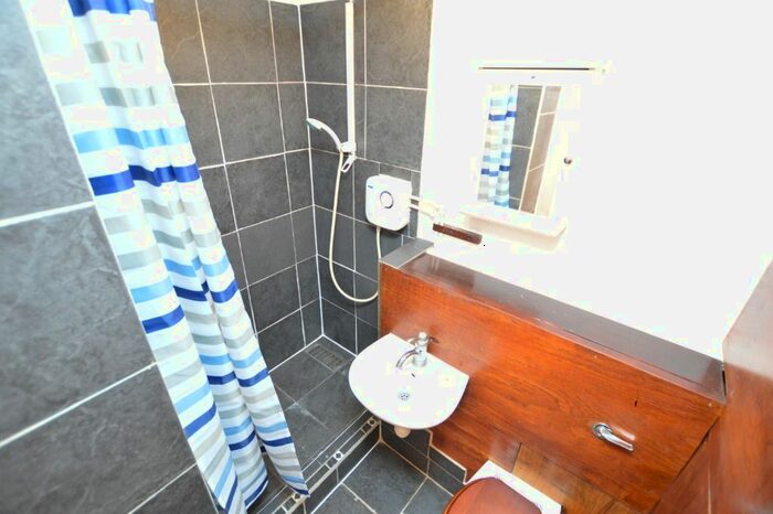 1 Bedroom Flat To Rent In Fordell Road, Glenrothes, KY7