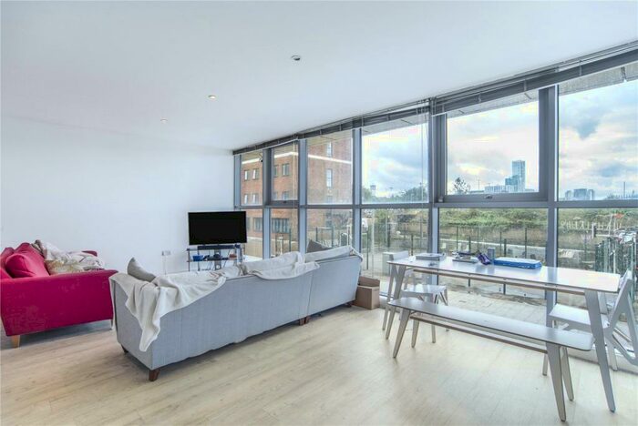 2 Bedroom Apartment To Rent In Warton Road, London, E15