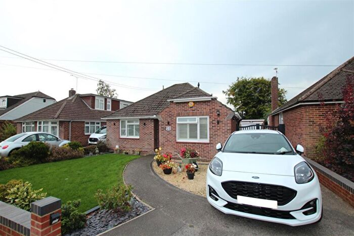 2 Bedroom Bungalow For Sale In Orchard Avenue, Bishopstoke, Eastleigh, SO50