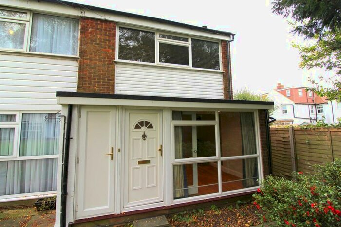2 Bedroom Terraced House To Rent In Ashley Road, St. Albans, AL1