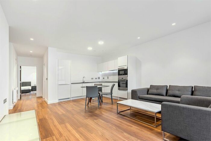 2 Bedroom Flat To Rent In Sitka House, Quebec Way, London, SE16