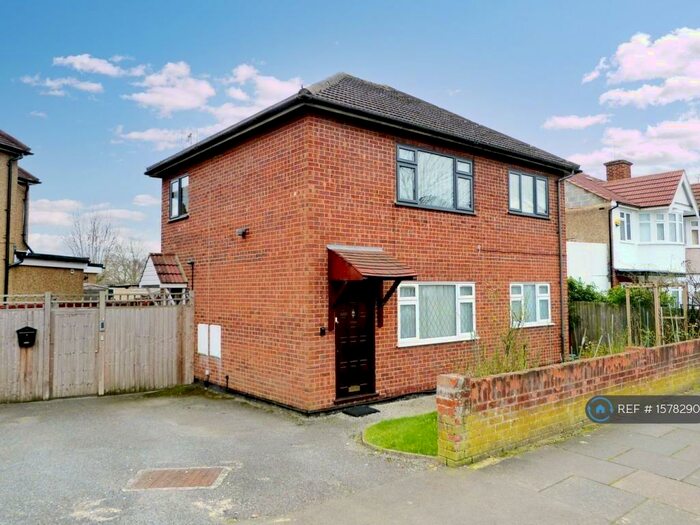 2 Bedroom Maisonette To Rent In Kings Road, Harrow, HA2