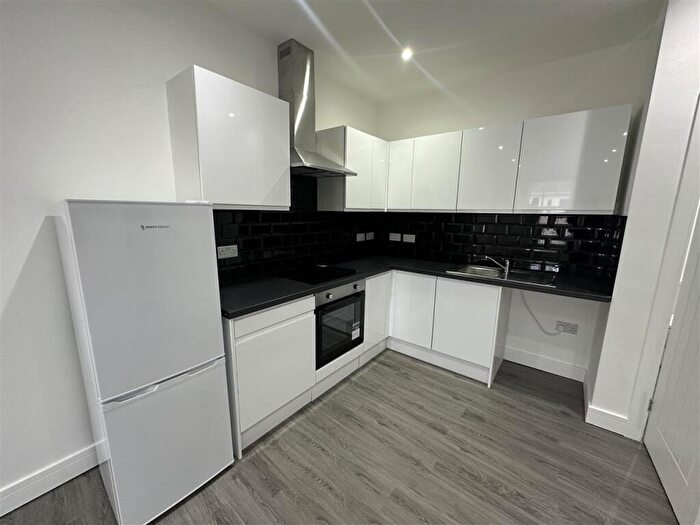 2 Bedroom Apartment To Rent In Shirley Road, Southampton, SO15