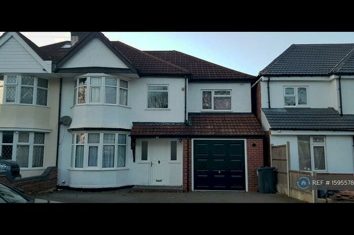 5 Bedroom Semi-Detached House To Rent In Gresham Road, Birmingham, B28