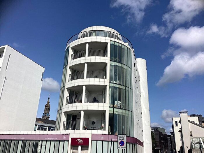 2 Bedroom Penthouse To Rent In Lanark Street, Glasgow, G1