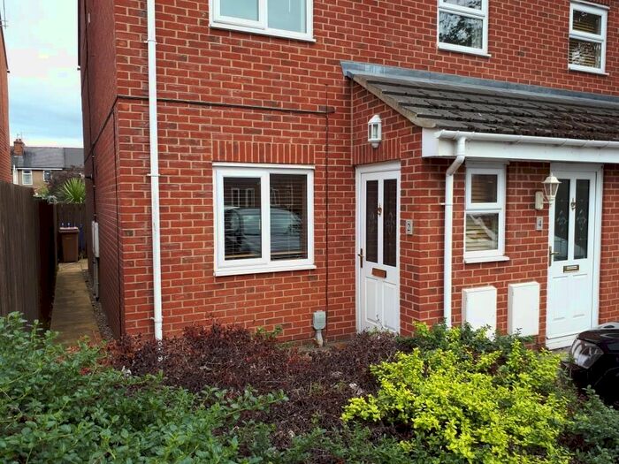 2 Bedroom Flat To Rent In Nicholson Court, Beverley, HU17