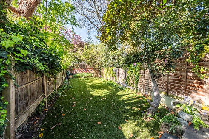 4 Bedroom Terraced House For Sale In Glycena Road, Battersea, London, SW11