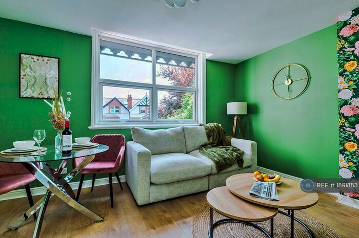 1 Bedroom Flat To Rent In The Anchorage, Llandudno, LL30