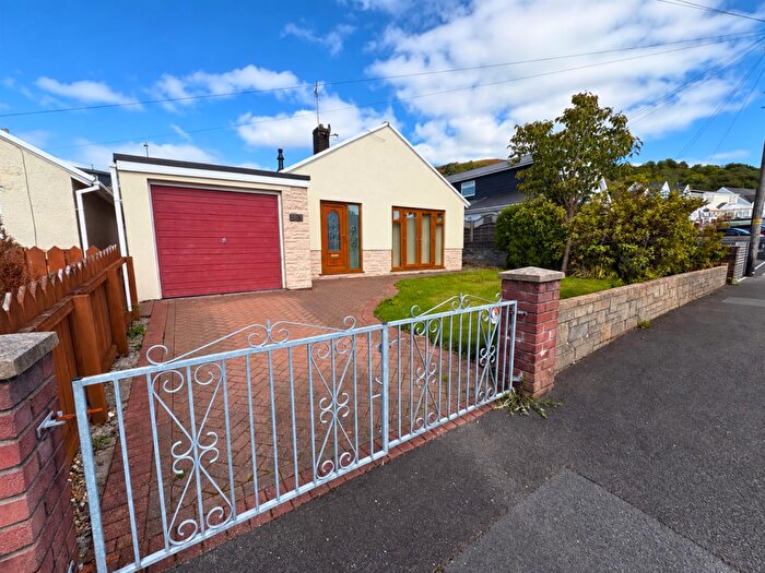 3 Bedroom Detached Bungalow For Sale In Mill View Estate, Maesteg, CF34