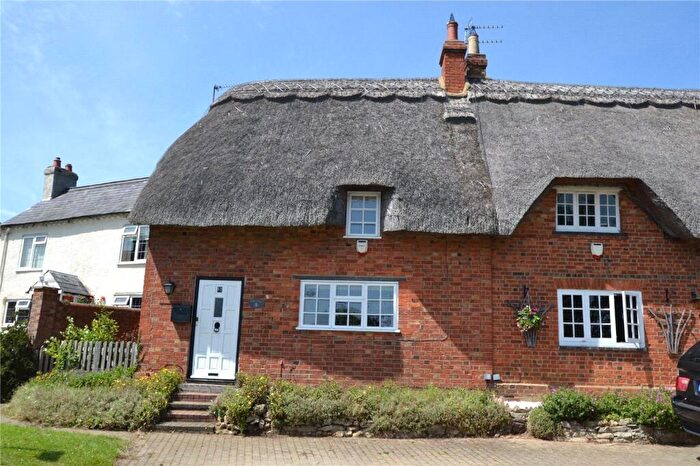2 Bedroom Terraced House To Rent In High Street, Nash, MK17