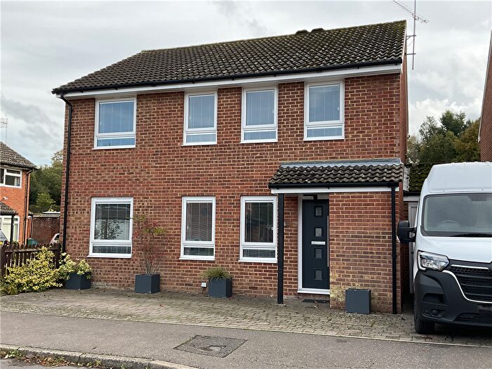 4 Bedroom Detached House For Sale In The Canter, Crawley, West Sussex, RH10