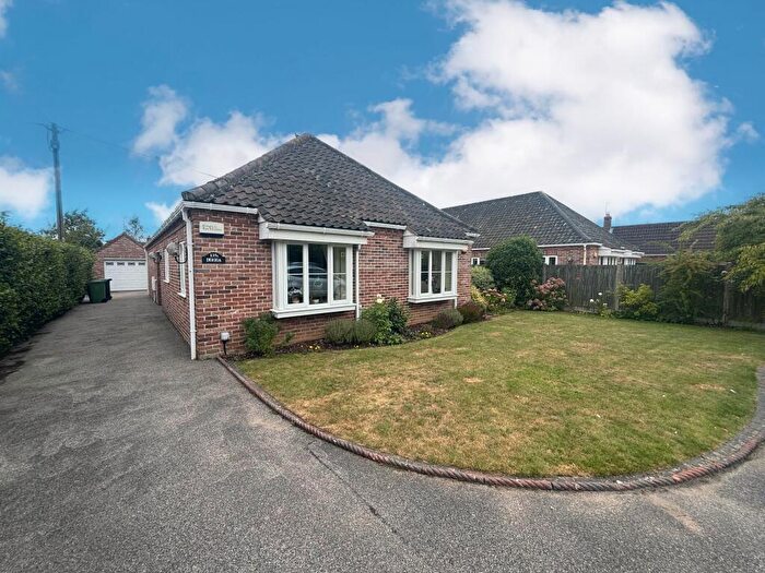 4 Bedroom Detached Bungalow To Rent In Norwich Road, Aylsham, Norwich, NR11