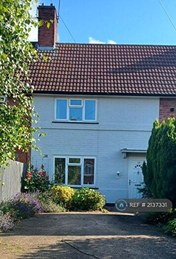 3 Bedroom Terraced House To Rent In Weedon Close, Nottingham, NG3